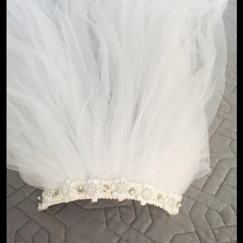 COPY - Two tiered tulle veil